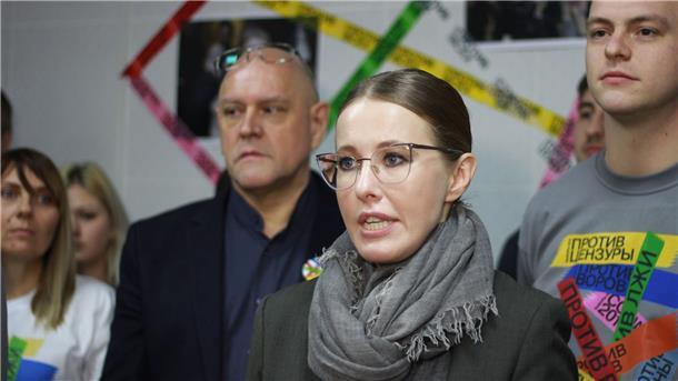 Xenia Sobtschak  ist die Tochter von Anatoli Sobtschak, der in den 1990er Jahren als Bürgermeister von St. Petersburg politischer Mentor von Putin war. (Archivbild)