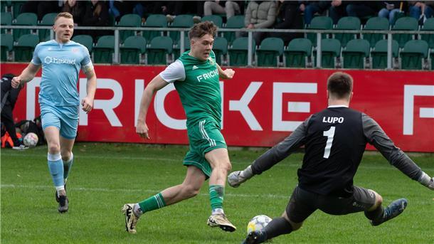Heeslinger SC muss sich mit 1:1-Unentschieden in Hannover zufrieden geben Lenn Spremberg