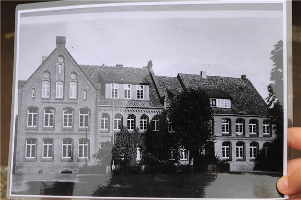 Zeven feiert 375 Jahre Schulgeburtstag: Die ehemalige Grundschule Klostergang ko...