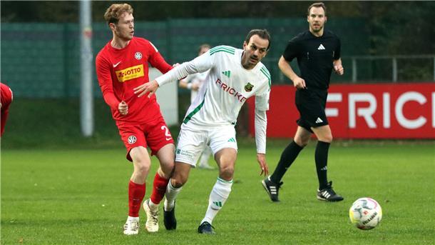 Zum Saisonende beendet Oliver Gerken (rechts) nach 15 Spielzeiten seine Karriere beim Oberligisten Heeslinger SC und möchte mit guten Kumpels beim TuS Elsdorf in der Kreisklasse kicken.