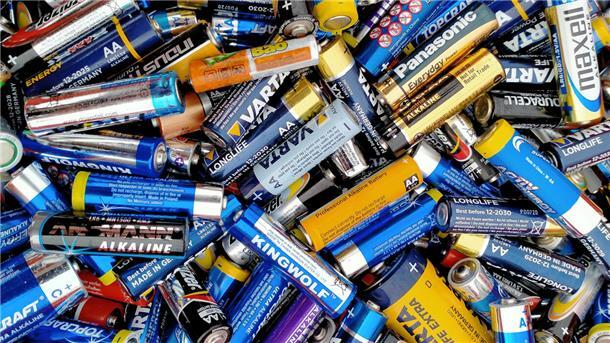 Tag der Batterien: Alte Energieträger clever entsorgen Batterien.