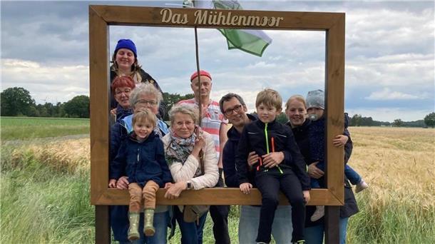 Drei Tage lang in Feierlaune: Vierden begeht sein 1000-jähriges Bestehen Das Foto zeigt Teilnehmer der Fahrradrallye.