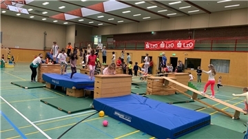 „Offene Sporthalle“ lockte in den Herbstferien viele Kinder an Aktion Offene Sporthalle des SV Nordenham im Jahr 2025