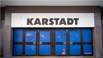 Zurzeit wird die Immobilie abgerissen, jetzt gibt es einen Interessenten für die Bebauung des Geländes.
