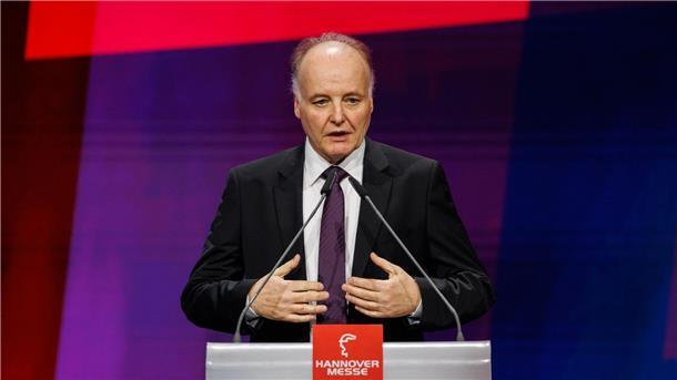 ZVEI-Präsident Gunther Kegel bei der Eröffnung der Hannover Messe 2023.
