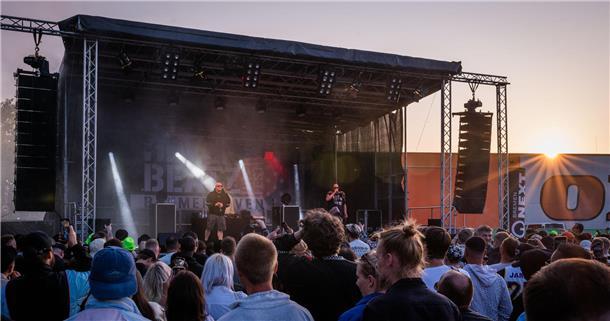 ĆELO & ABDÏ auf der BremenNext-Bühne heizten dem Publikum ordentlich ein.